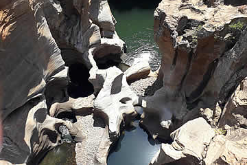 Blyde River Canyon - Burkes Luck Potholes